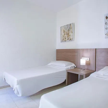 Lynapic - Plusholidays Apartment