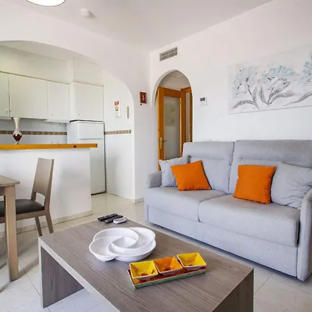 Lynapic - Plusholidays * Casas de Torrat